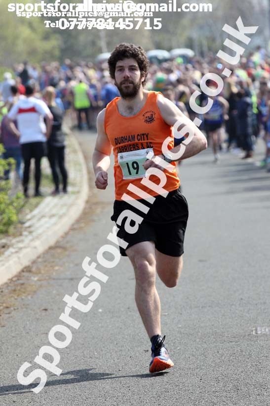 Senior mens 2019 Elswick Harirers Good Friday Road Relay, Newburn, Newcastle. Photo:  David T. Hewitson/Sports for All Pics